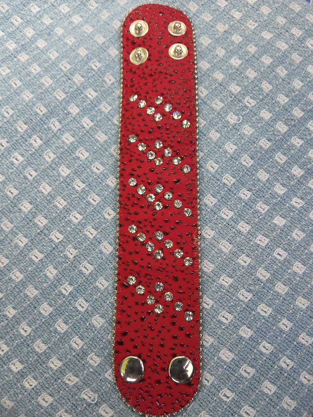 Vintage Yik Fung Red Pebbled Faux Leather Rhinestone Cuff Bracelet.